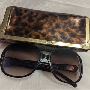 Tory Burch Sunglasses w/case